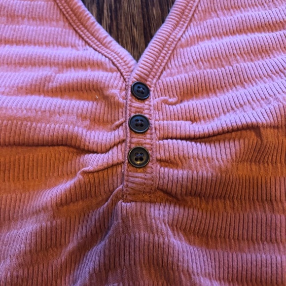 Pink American Eagle halter top - Picture 4 of 5